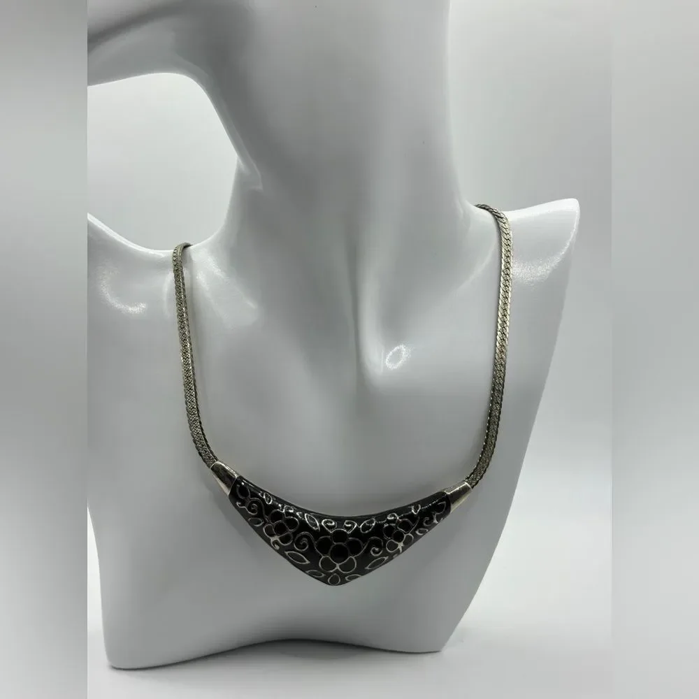 Black & Silver Chain Floral Necklace